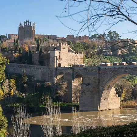 Apartmán Florinda De La Cava - 3 *